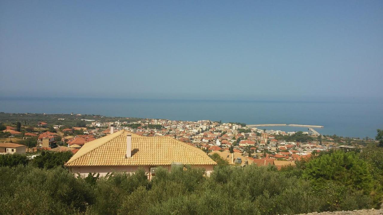 Kiparissia Castle & Sea View Villa Kyparissia Eksteriør billede