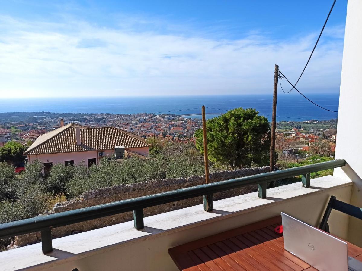 Kiparissia Castle & Sea View Villa Kyparissia Eksteriør billede