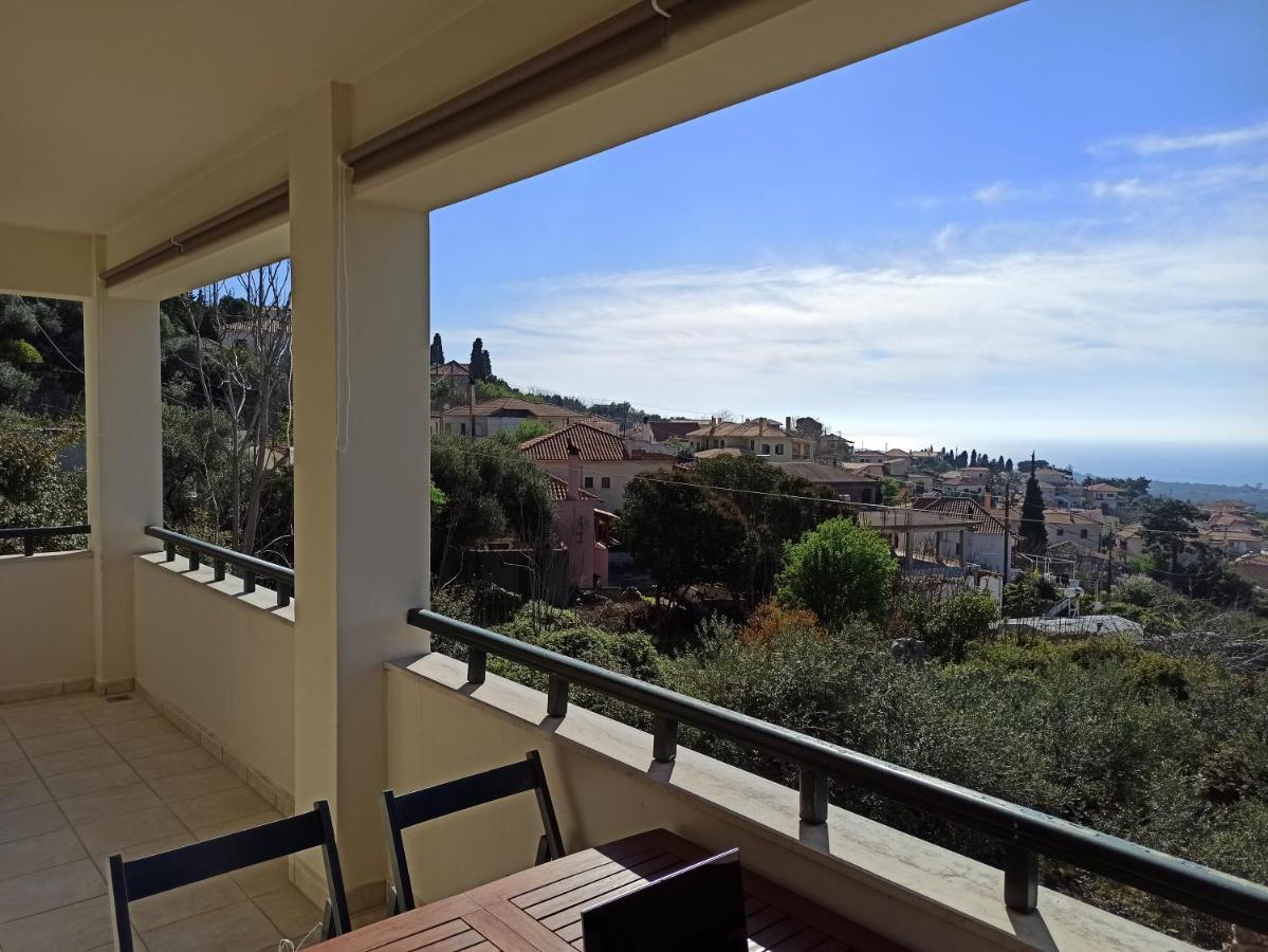 Kiparissia Castle & Sea View Villa Kyparissia Eksteriør billede