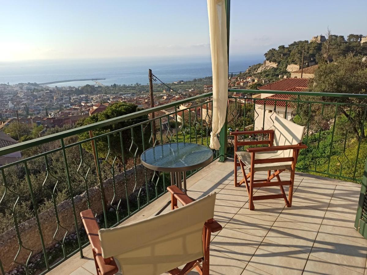 Kiparissia Castle & Sea View Villa Kyparissia Eksteriør billede